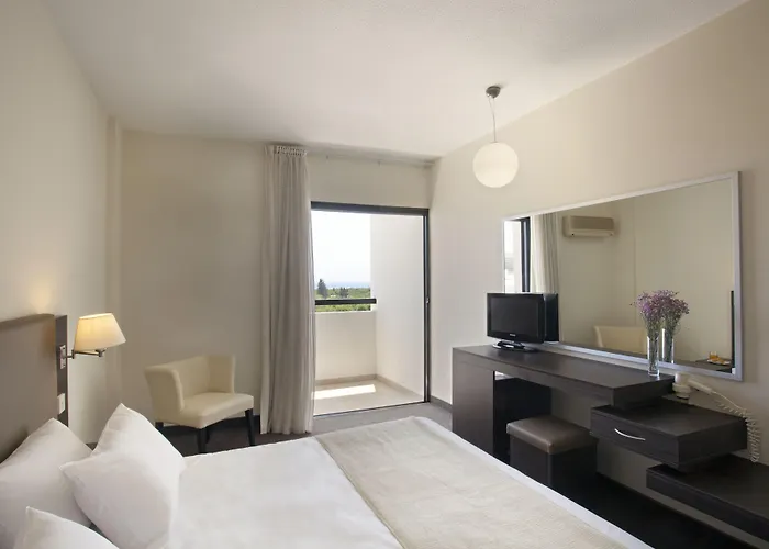 Christofinia Hotel 4*