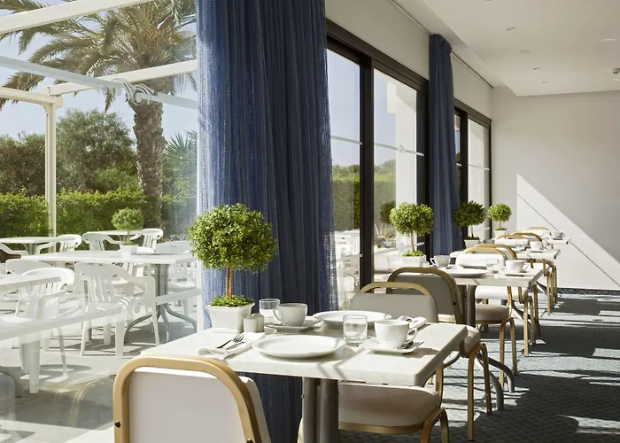 Hotel Christofinia 4*