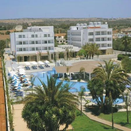 Christofinia Hotel 4*