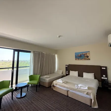 Otel Christofinia